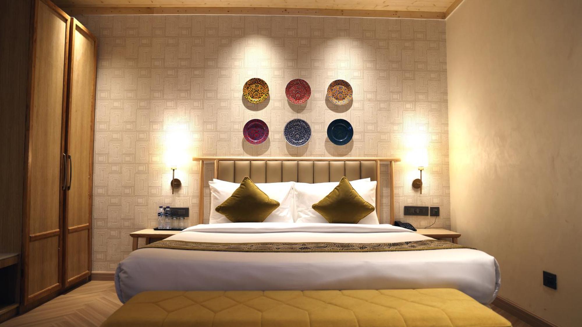 Sandoz Minerva - A Boutique Resort 穆索里 外观 照片