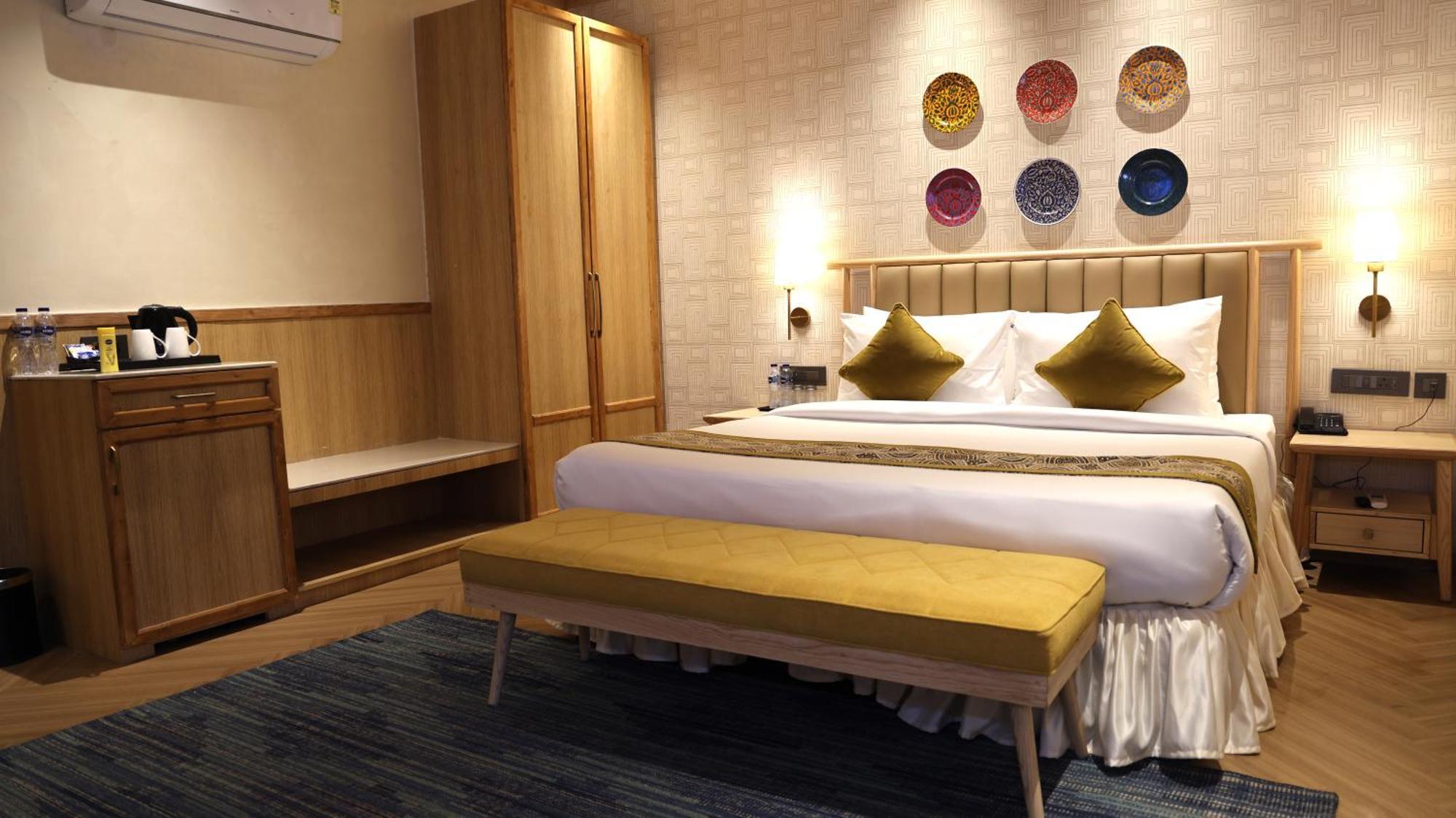 Sandoz Minerva - A Boutique Resort 穆索里 外观 照片